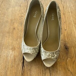 Levity Open Toe Woven Upper High Heel Pumps woven